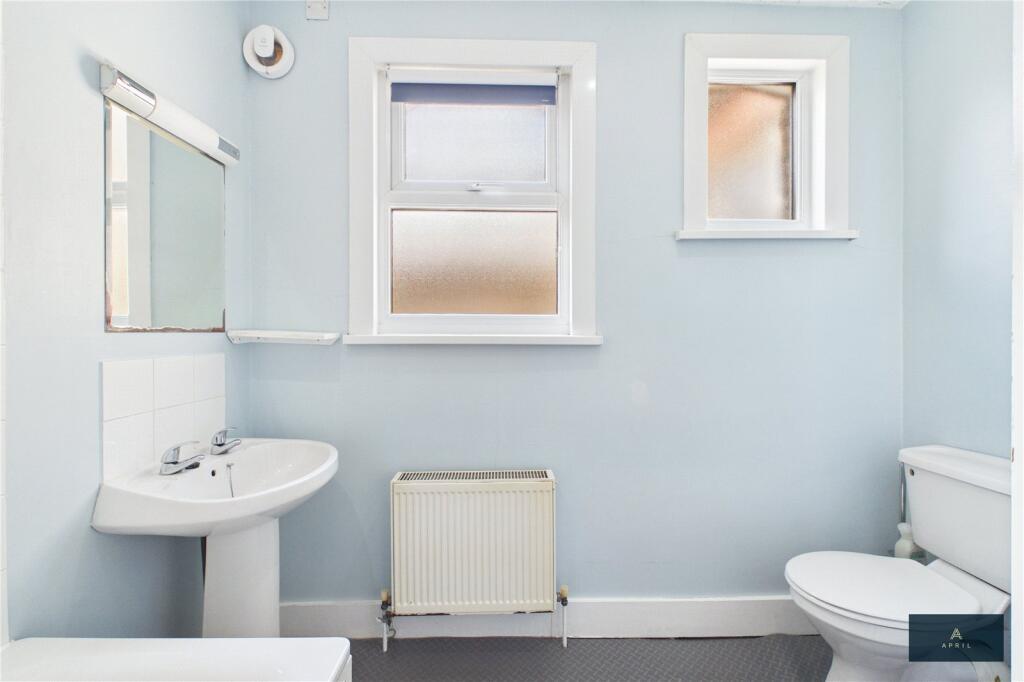Apartment in London - View 5