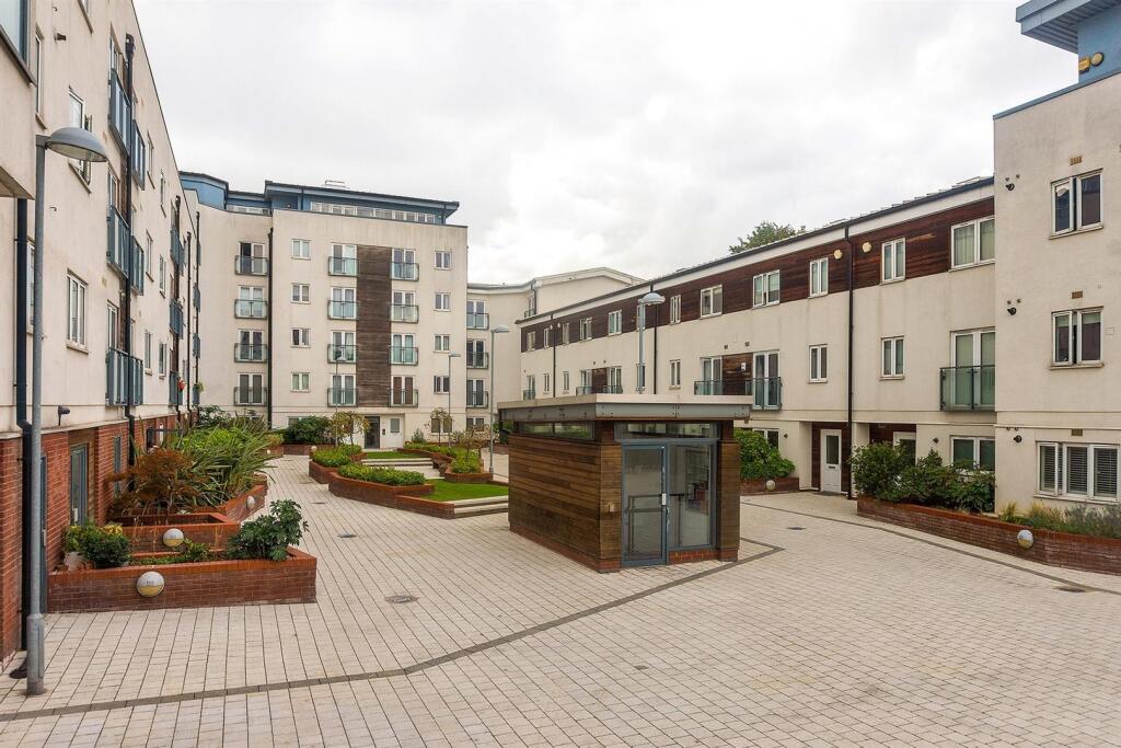 Property photo 11