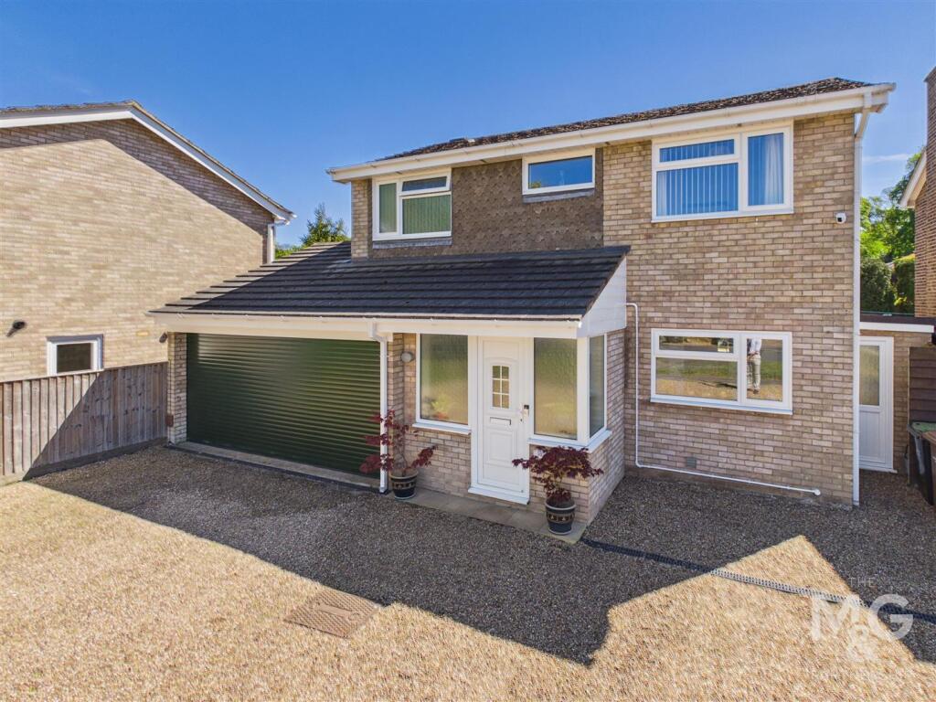 Main image of property: The Curlews, Bury St. Edmunds