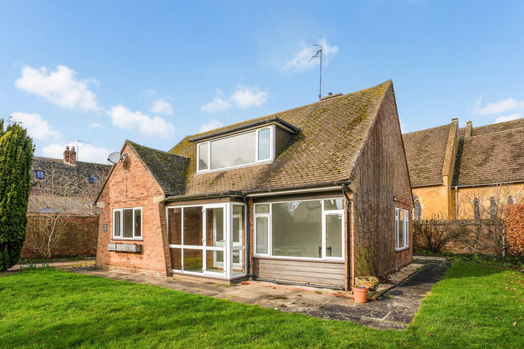 Main image of property: Church Street, Shipston-on-stour, CV36 4AP