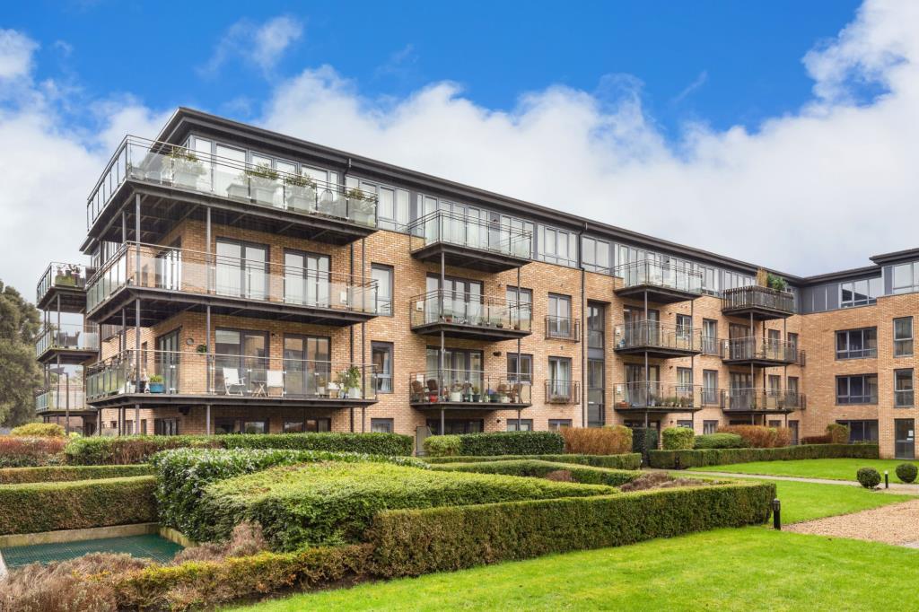 Main image of property: 87 Bushy Park House, Terenure, Dublin 6w, D6W PD25