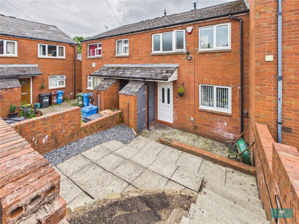 Main image of property: Capesthorne Drive, Shaw, Oldham, Greater Manchester, OL2