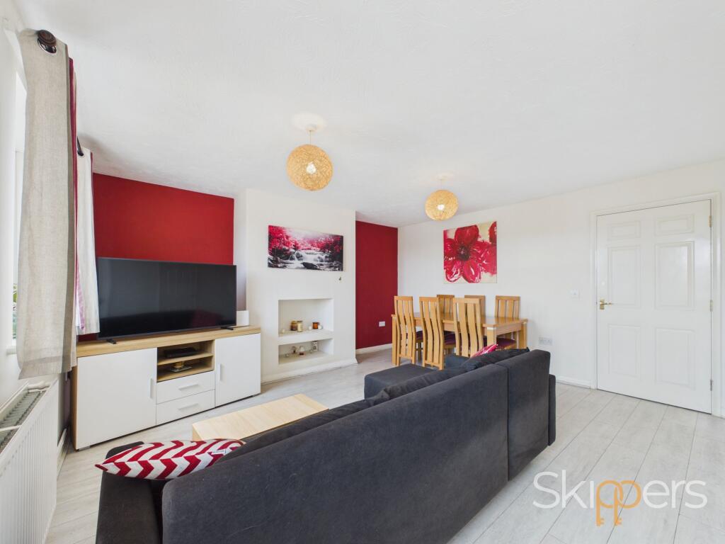 Apartment in Tonbridge - View 2