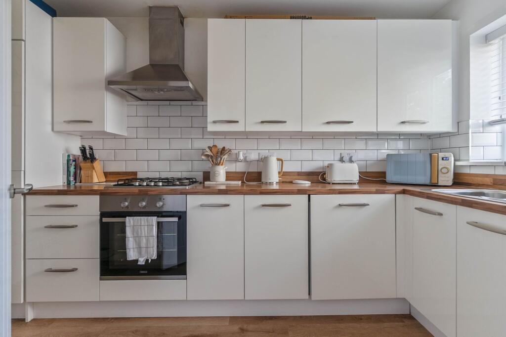 House in Newport, Llanwern - View 5
