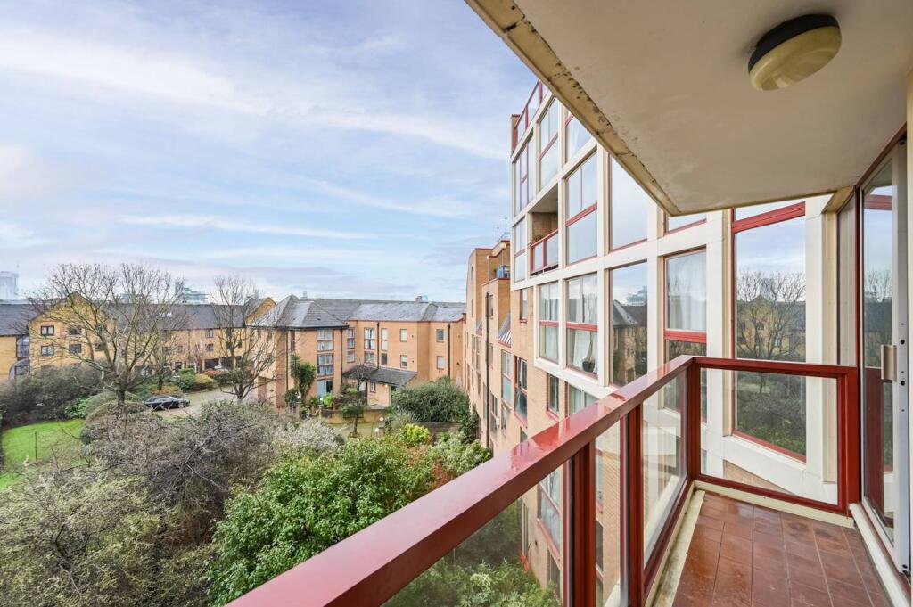 Main image of property: Leeward Court, E1W, Wapping, London, E1W