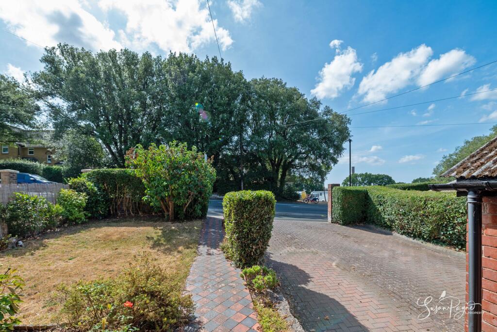 House in Portsmouth - View 5