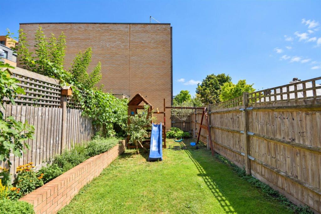 House in London - More