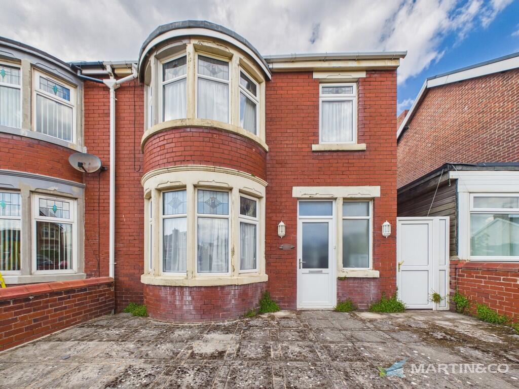 Main image of property: Rosebery Avenue, FY4
