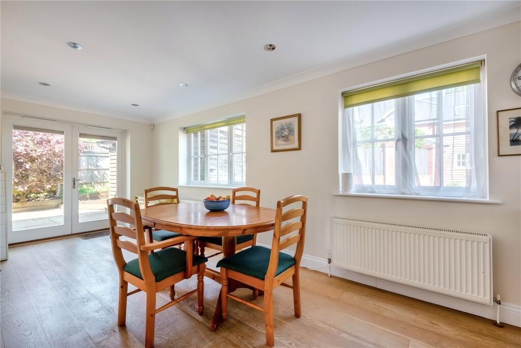 House in Waverley, Lower Bourne, Farnham - View 5