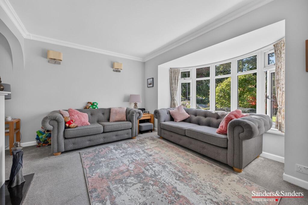 Moorfield Road, Alcester, B49 photo 4
