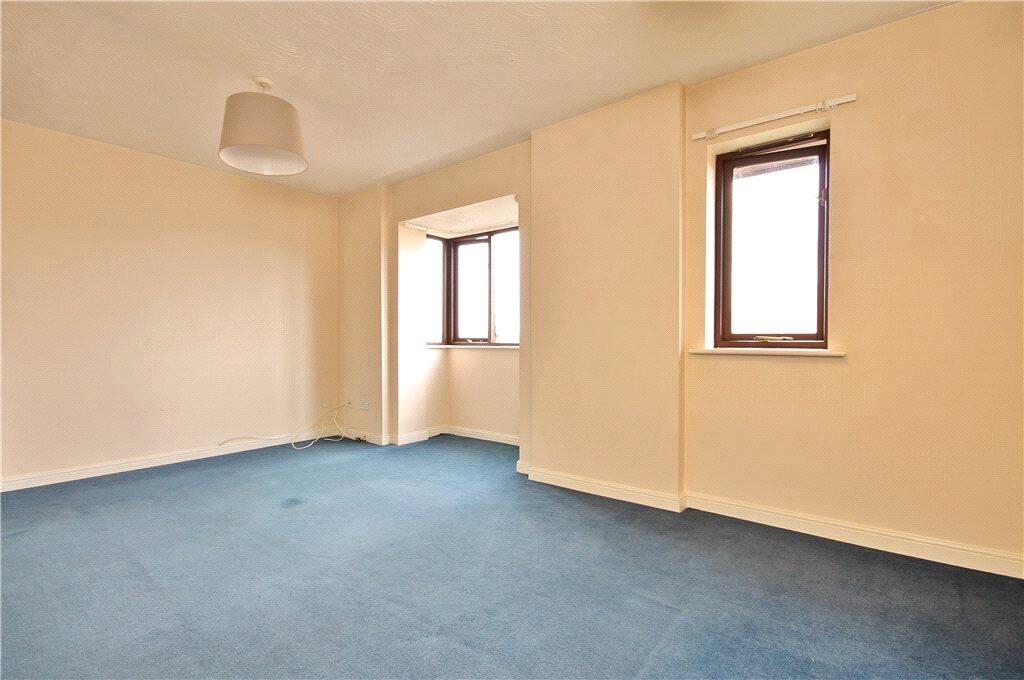 Apartment in Twickenham - More