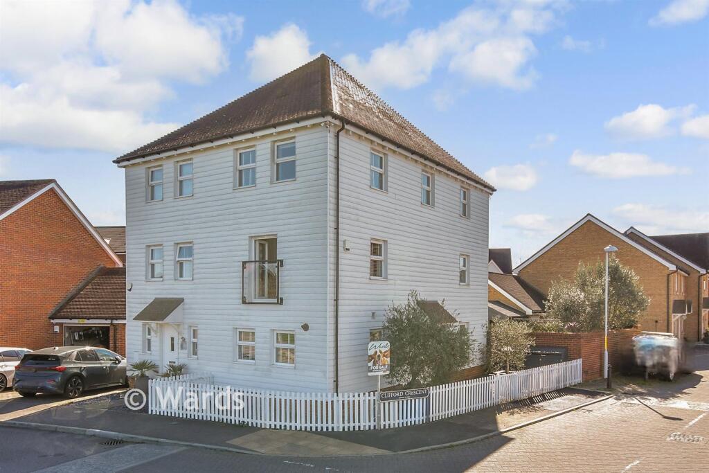 Main image of property: Clifford Crescent, Sittingbourne, Kent