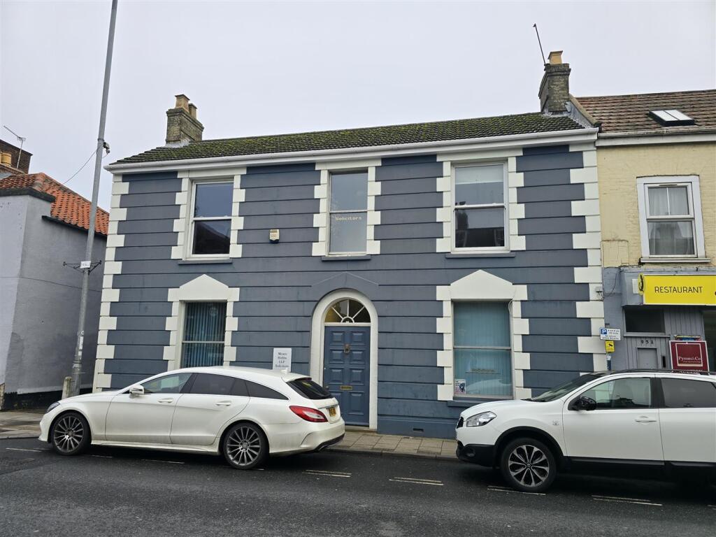 Main image of property: High Street, Gorleston