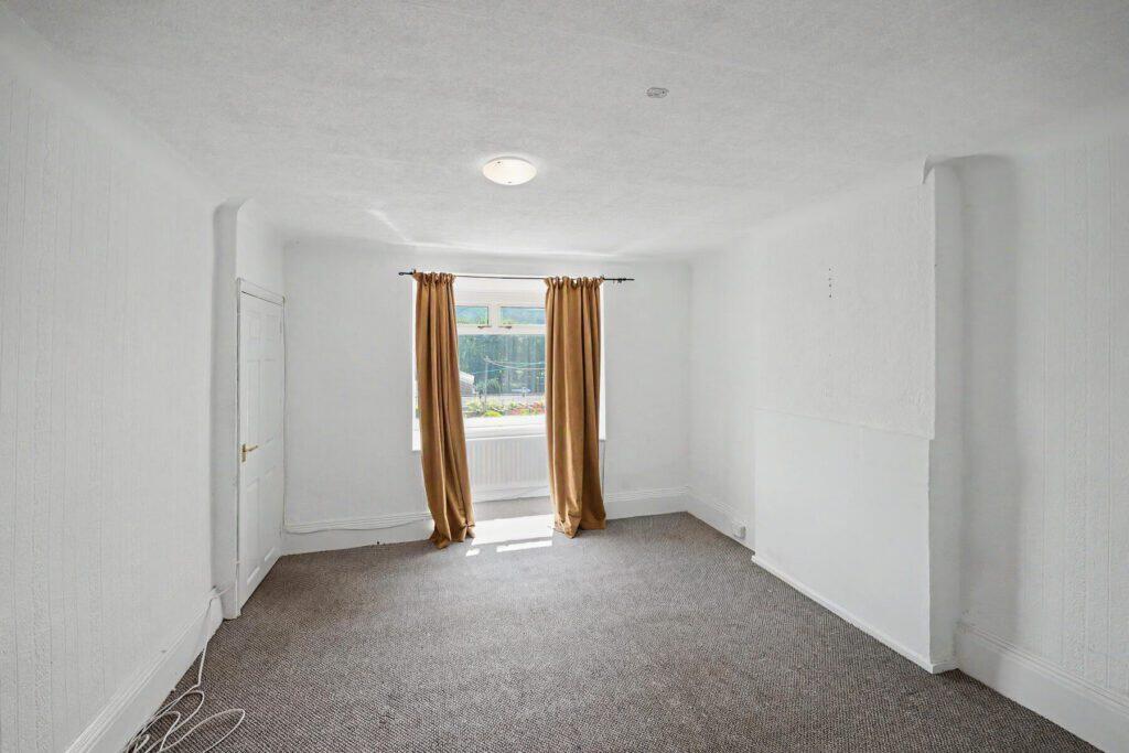 Bondisle Terrace, Stanhope, Bishop Auckland, DL13 2XW photo 4