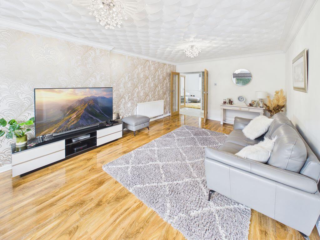 House in Oldham - View 3