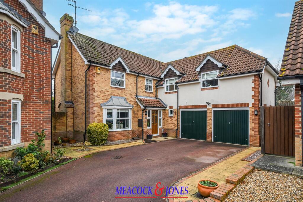 5-bed detached on Bannister Drive, Hutton, Brentwood, £995,000