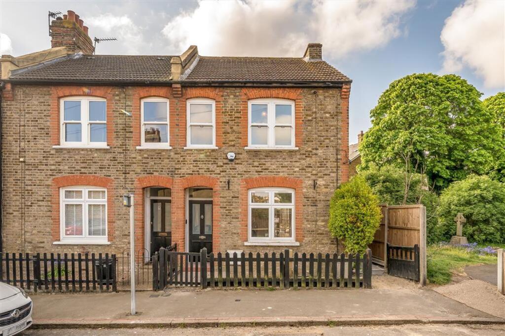 Main image of property: Alexander Road, Chislehurst