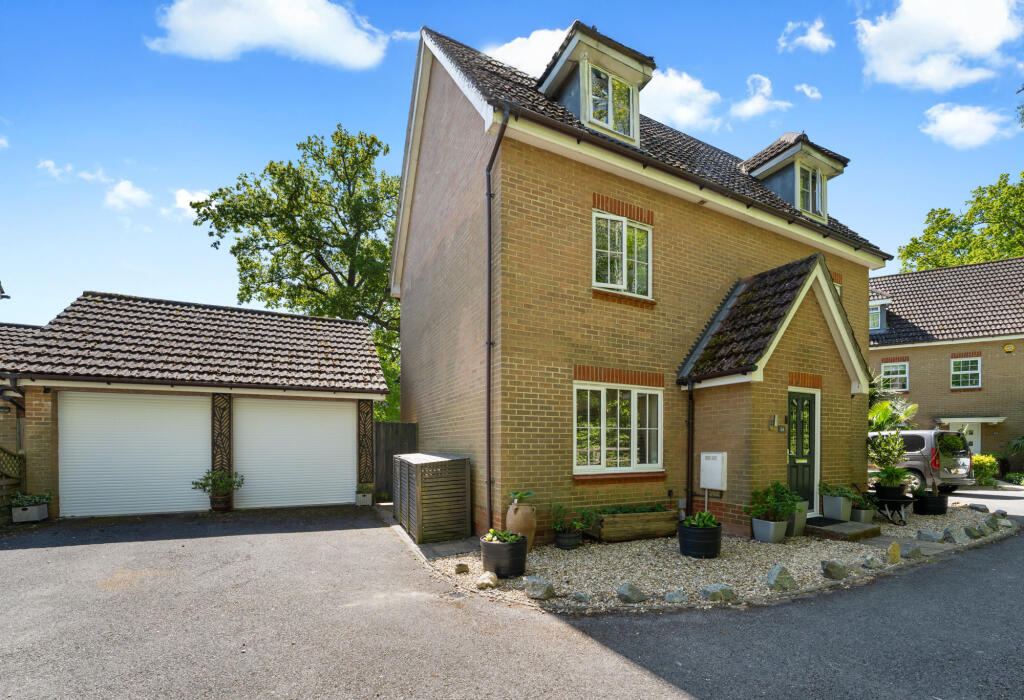 Main image of property: Sweet Bay Crescent, Godinton Park, TN23 3QA