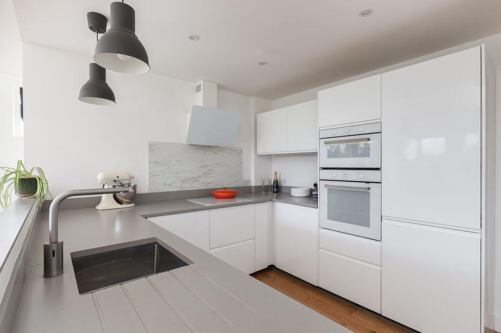 6 Campbell Park Drive, Edinburgh, EH13 0HS photo 4