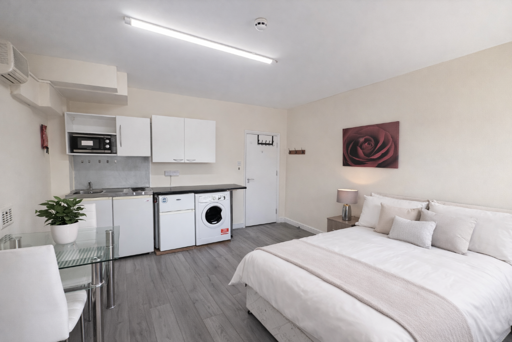Studio flat for rent