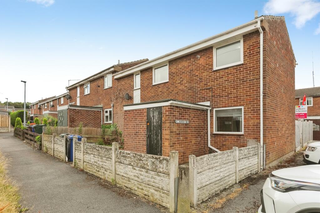 3-bed semi-detached on Richardson Walk, Wombwell, Barnsley, £110,000