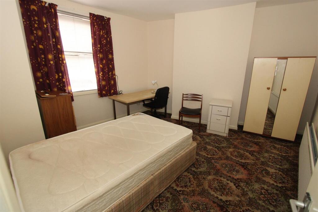 30 Sherburn Road, Gilesgate - View 4