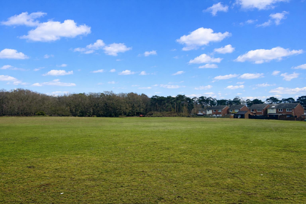 Field Road, Mildenhall - View 3
