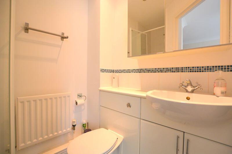 Apartment in Harrow - View 4