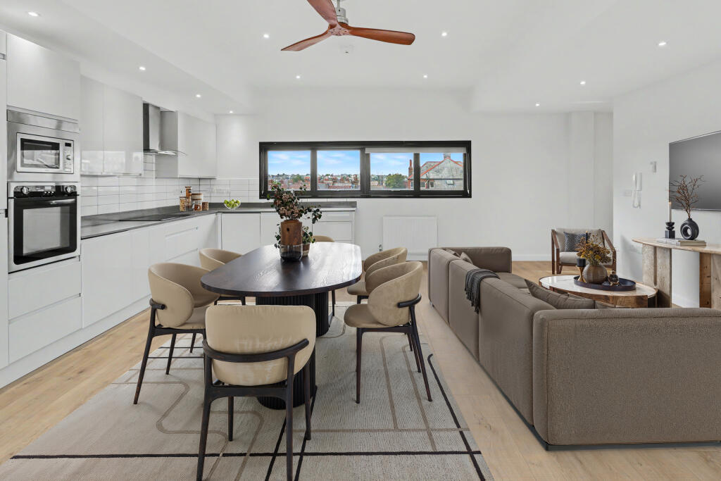 Apartment in London - More