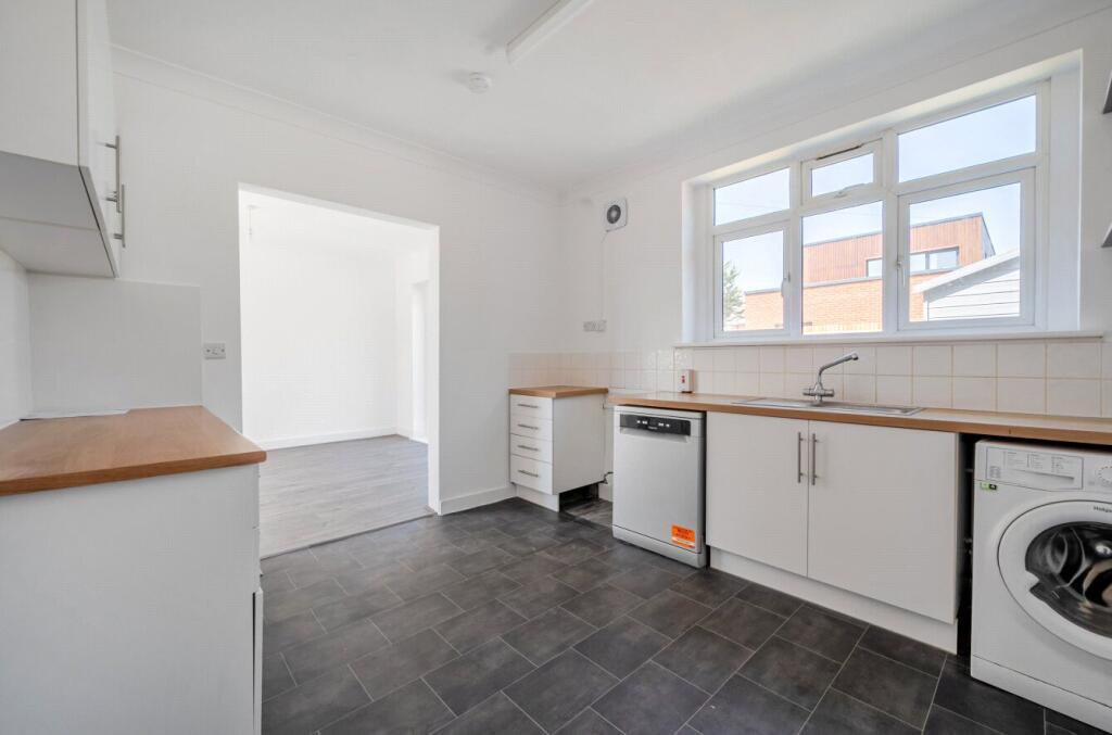 House in Worthing, Broadwater - View 4