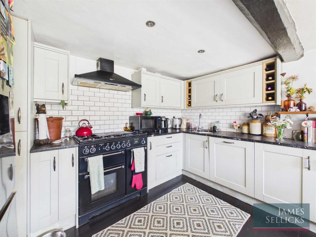 House in Leicester, Wilbarston - View 5