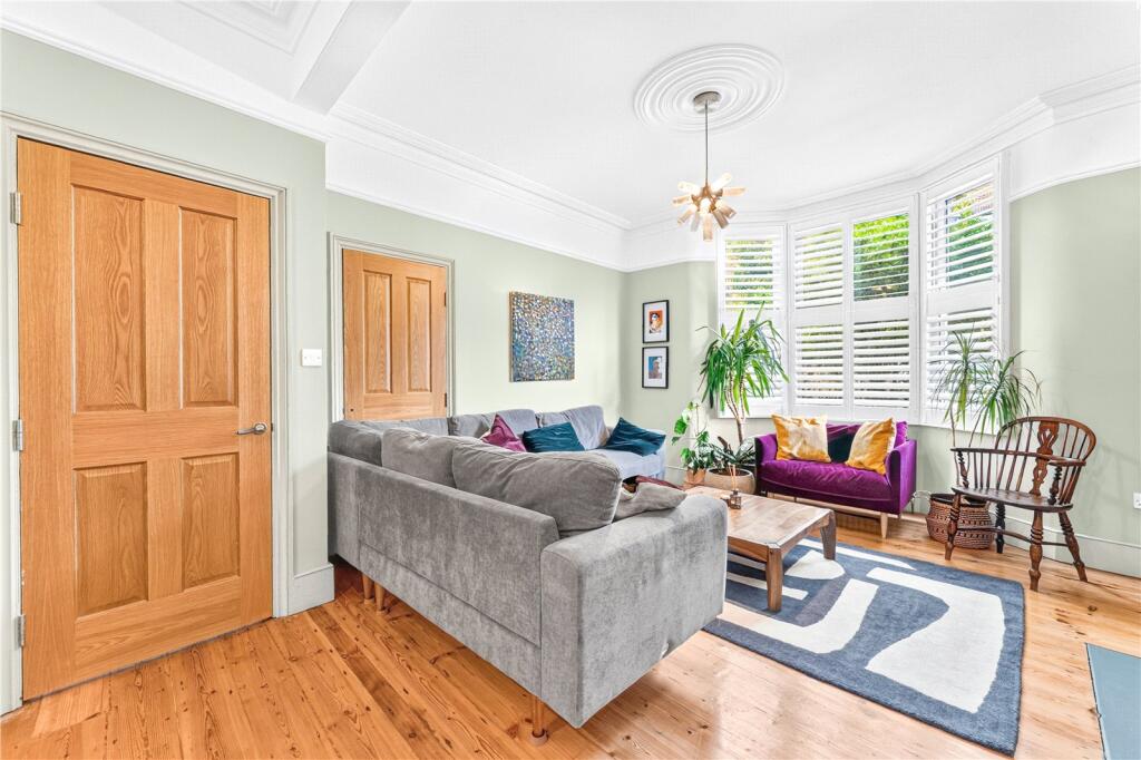 House in London - View 4