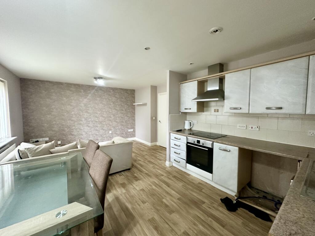 Apartment in Leeds - View 4