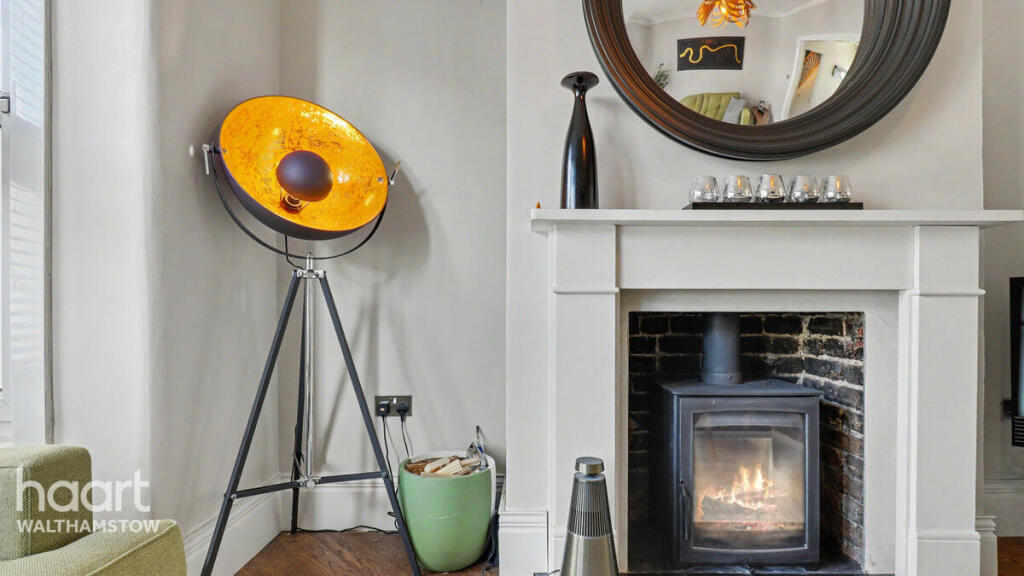 House in London - View 4