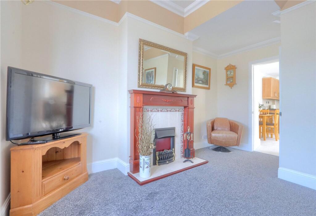 High Street, Eston, TS6 photo 4
