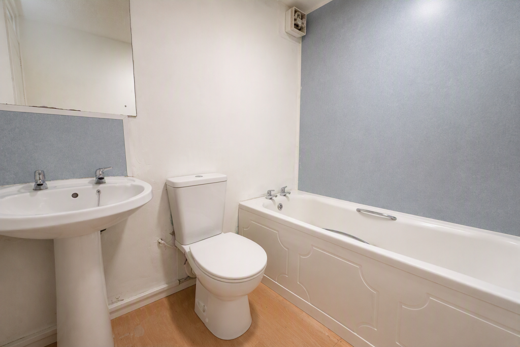 Apartment in Glasgow - View 5