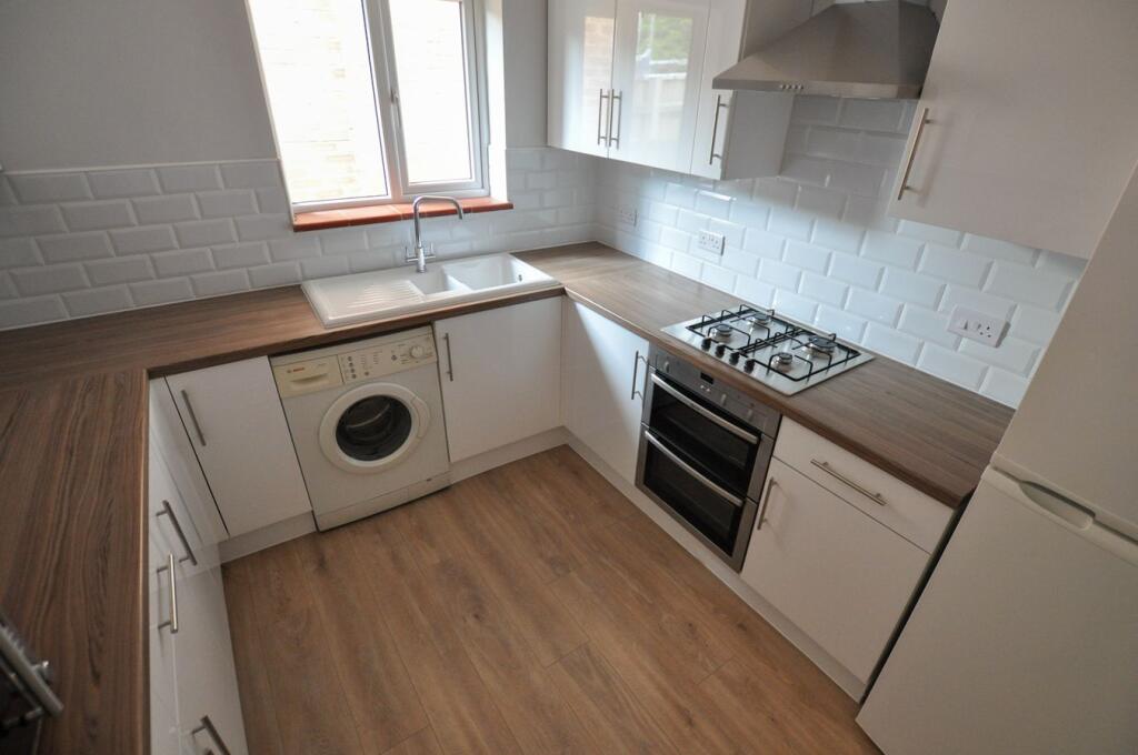 House in Poole, Foxholes - View 2