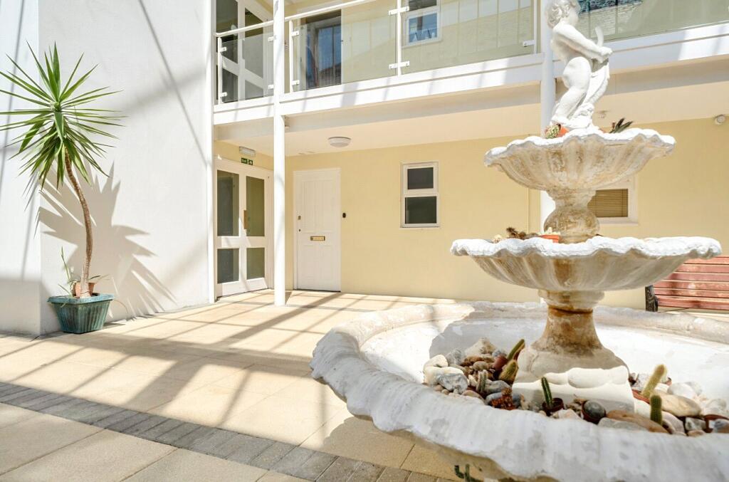 Property photo 11