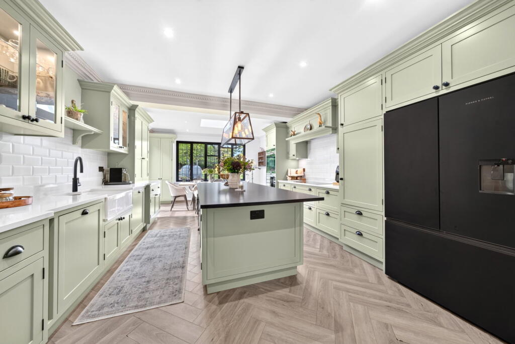 House in Watford - View 4