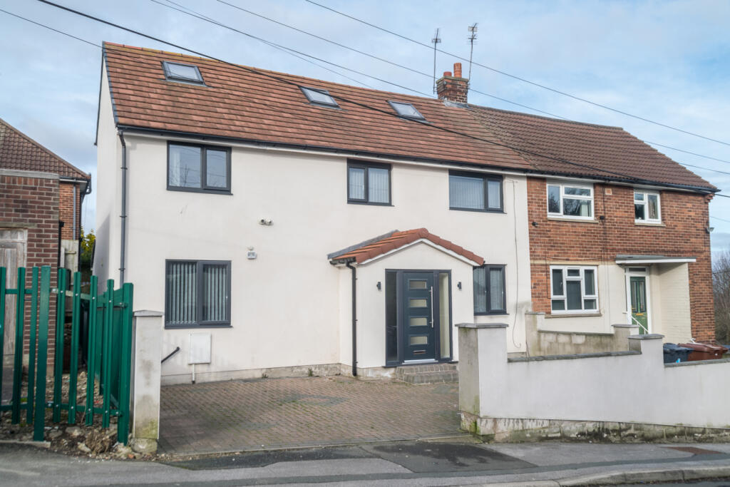 Main image of property: SPRINGBANK CRESCENT GILDERSOME LEEDS LS27 7DN