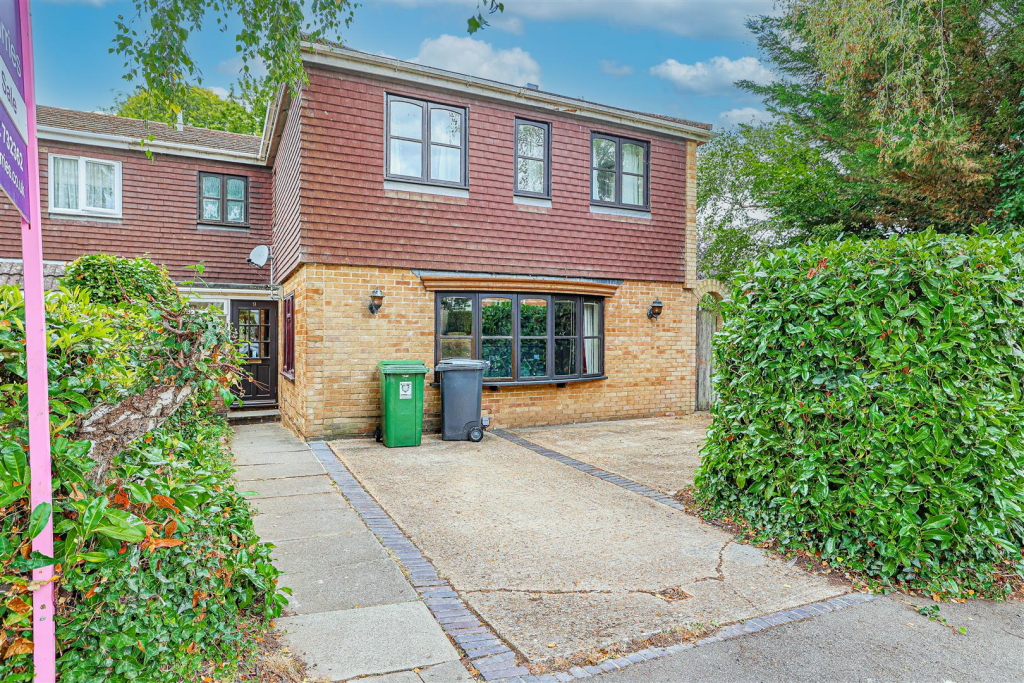 Main image of property: Wootton Drive, Hemel Hempstead, HP2