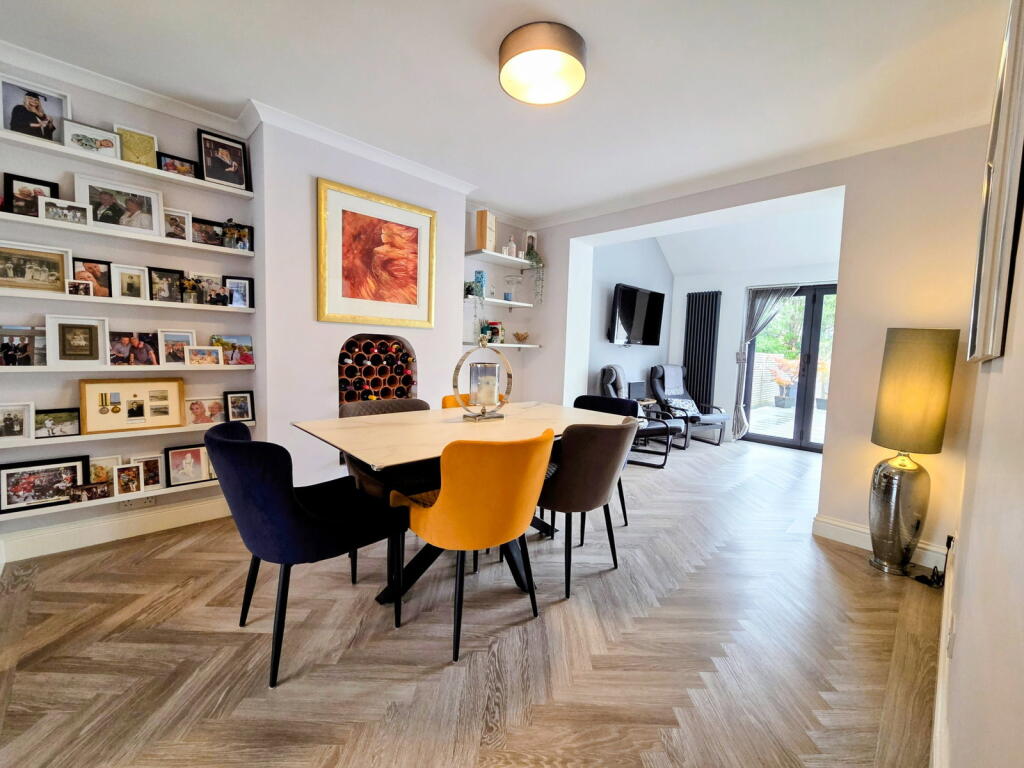 House in Plymouth - View 4