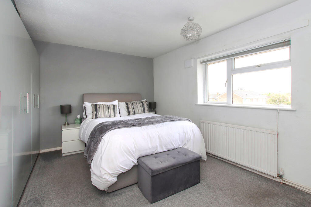 House in Dacorum, Hertfordshire - More