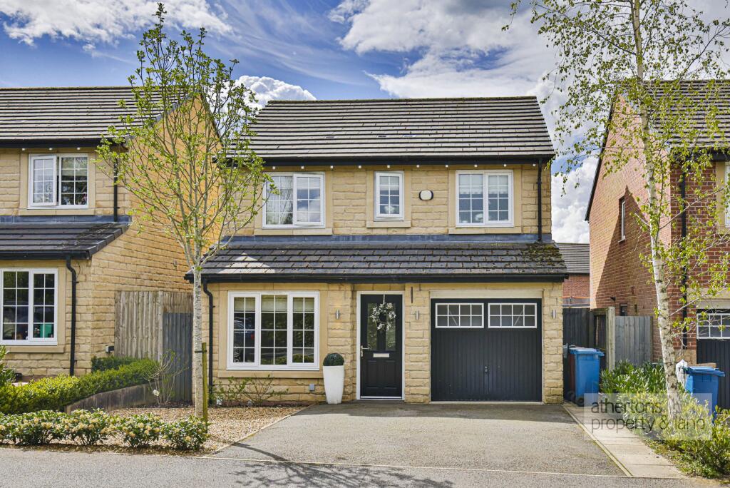 3-bed detached on Blakewater Road, Clitheroe, BB7, £365,000
