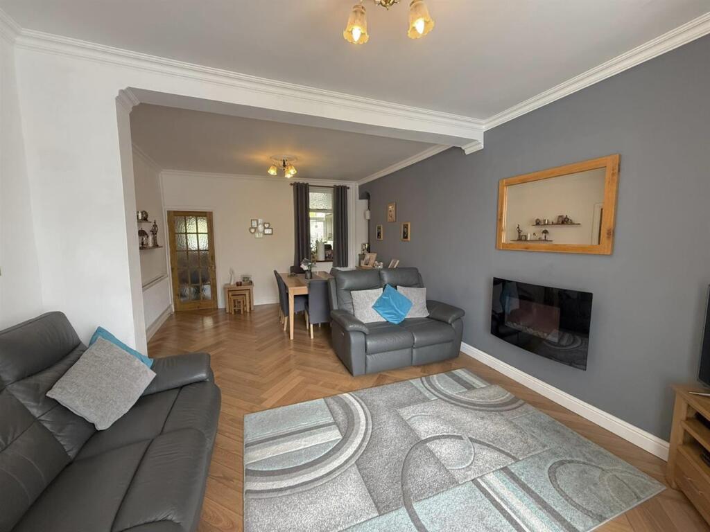 Morris Street, Cwmaman, Aberdare photo 3