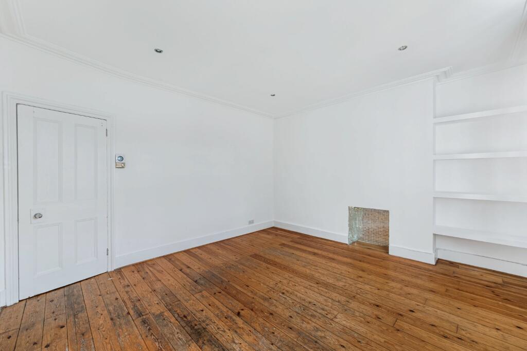 Apartment in London - View 4