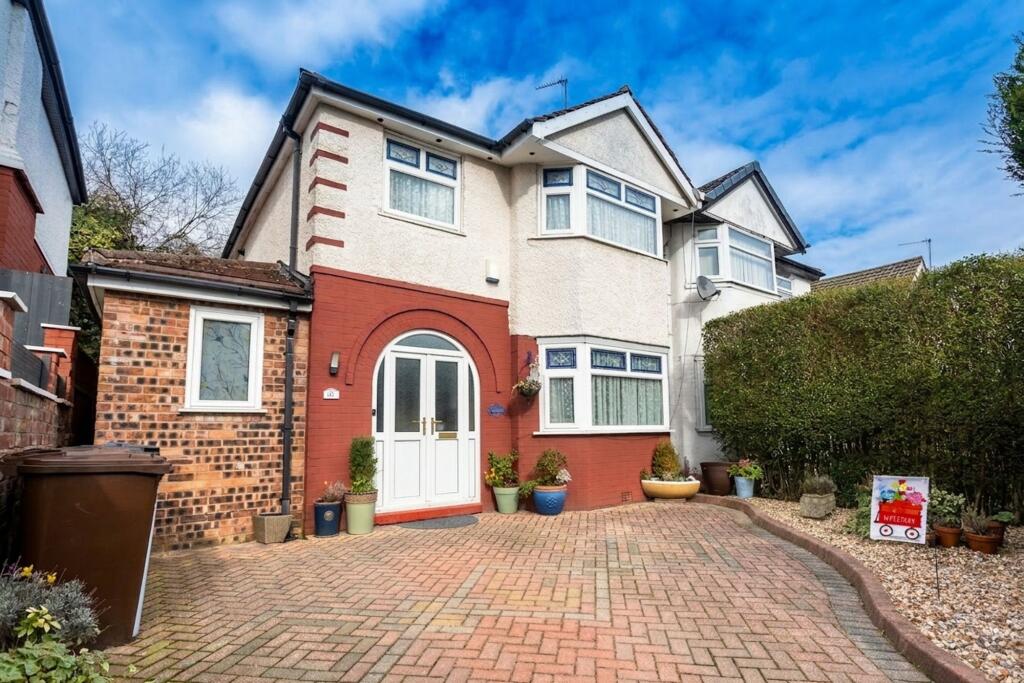 Main image of property: Windsor Road, Prestwich, M25