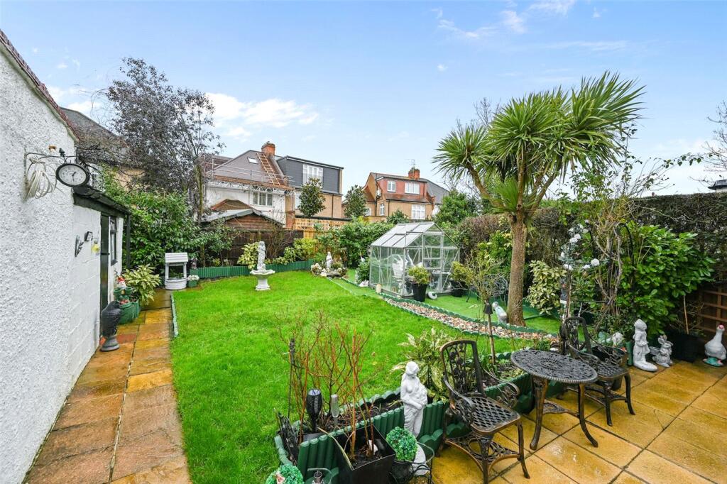 Phillimore Gardens, London, NW10 photo 3