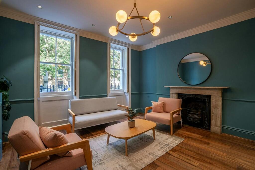 Ground Floor Reception
