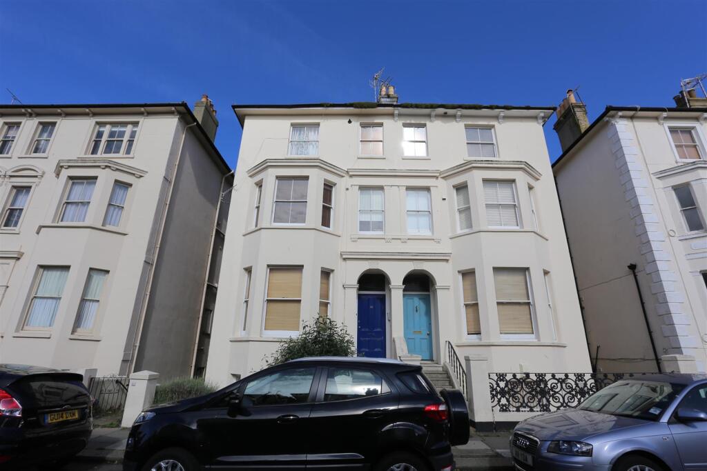 Hova Villas, Hove